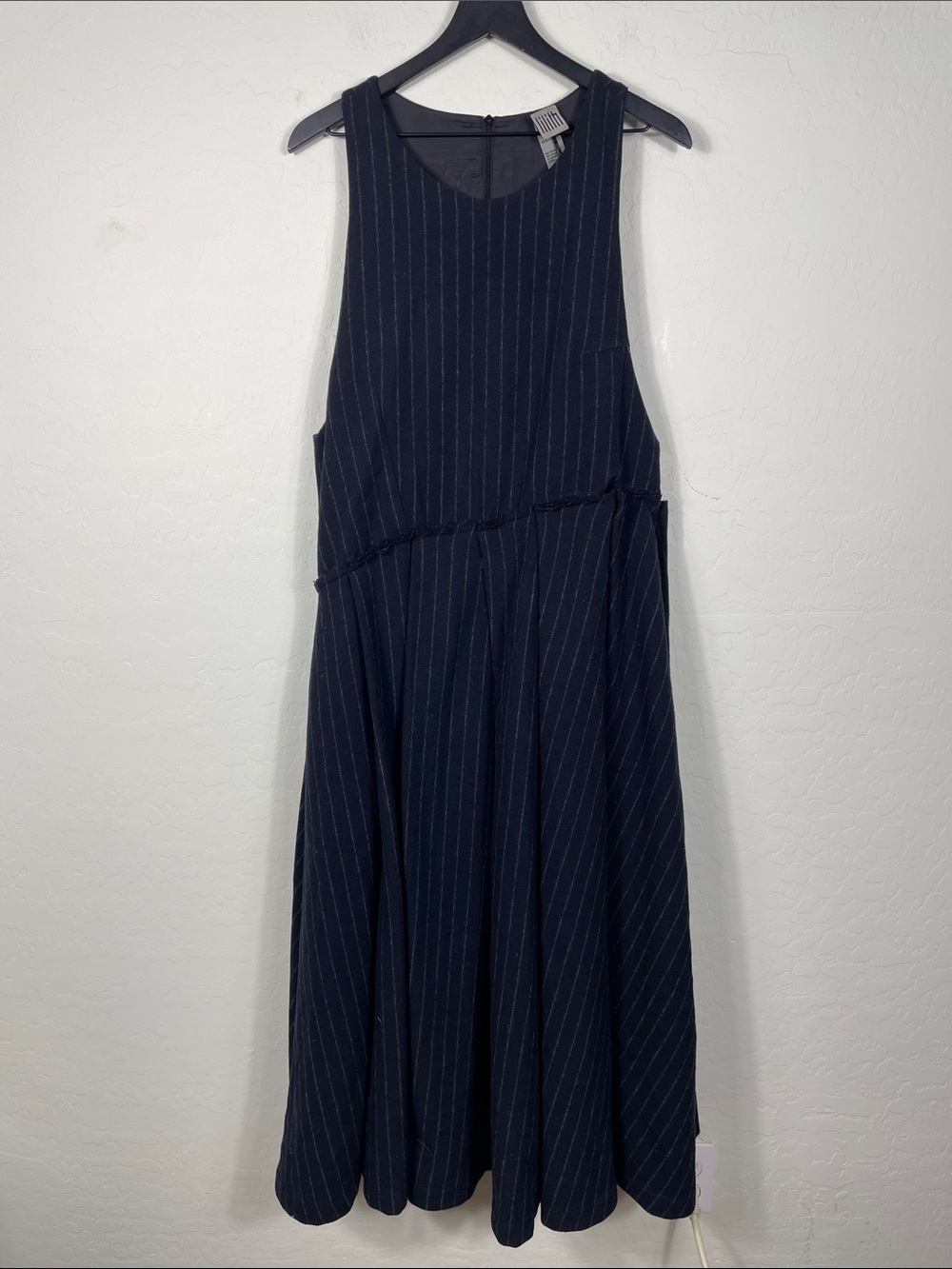Lilith Sleeveless Pinstripe Maxi Dress in Navy XL